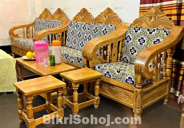 সেগুন কাঠের সোফা